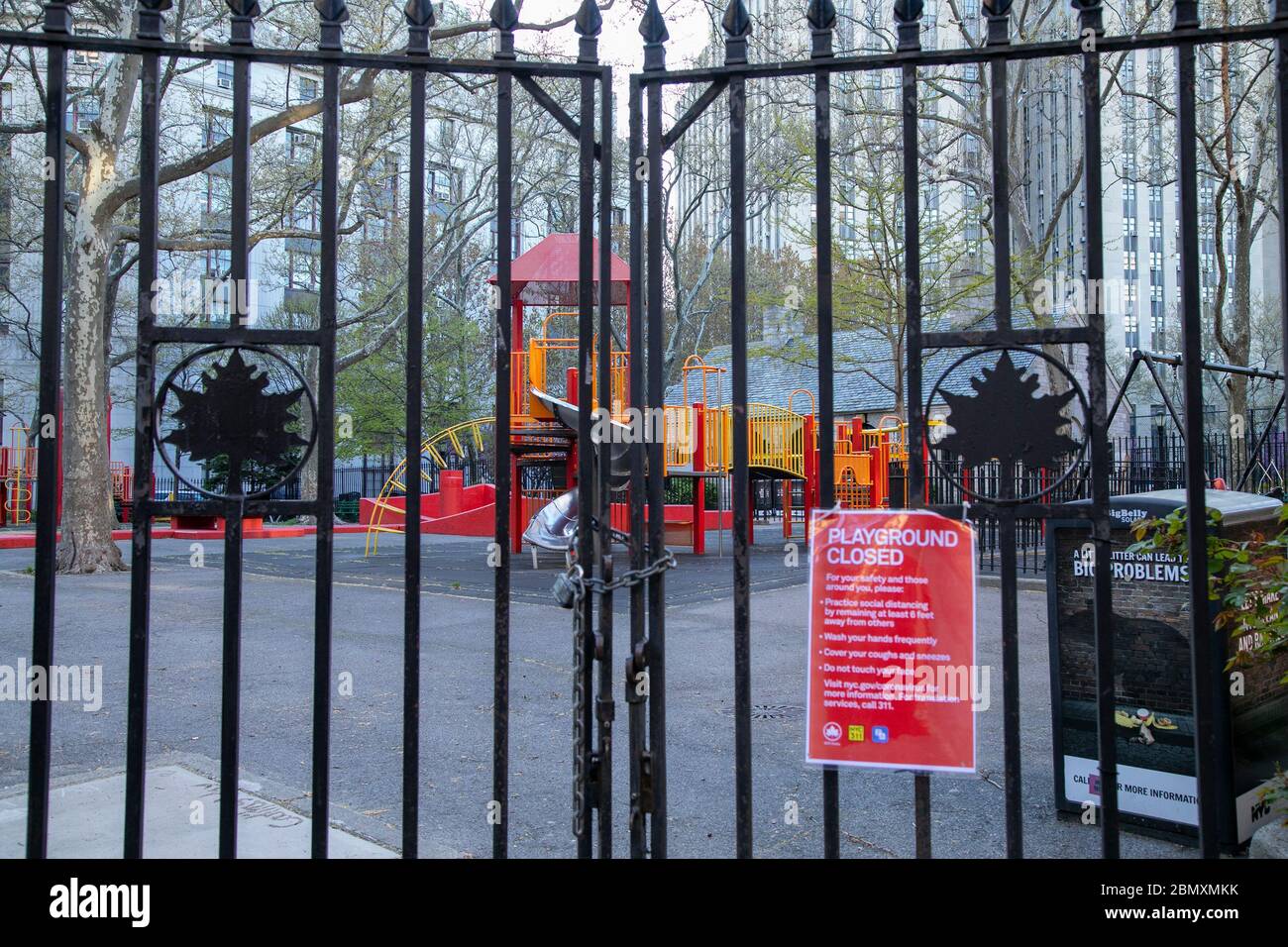 Chinatown Spielplatz geschlossen während Coronavirus, New York City. Stockfoto