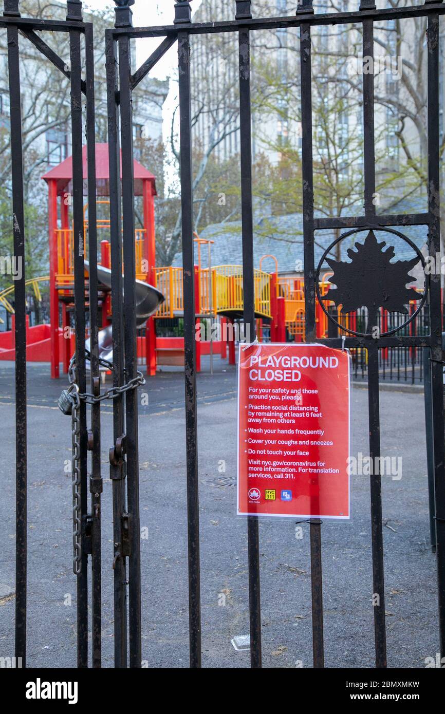 Chinatown Spielplatz geschlossen während Coronavirus, New York City. Stockfoto