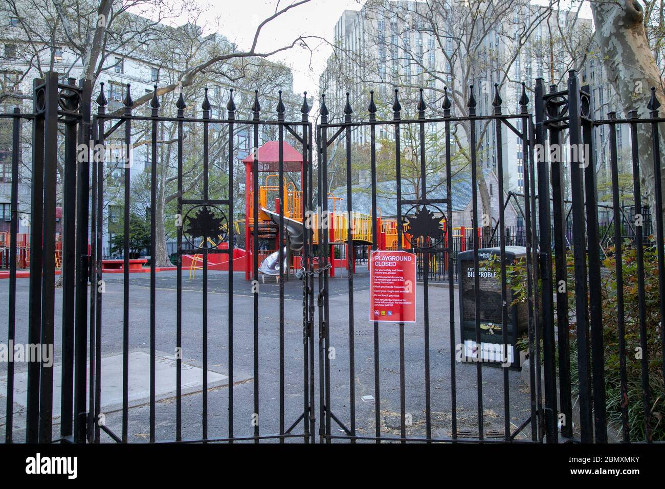 Chinatown Spielplatz geschlossen während Coronavirus, New York City. Stockfoto