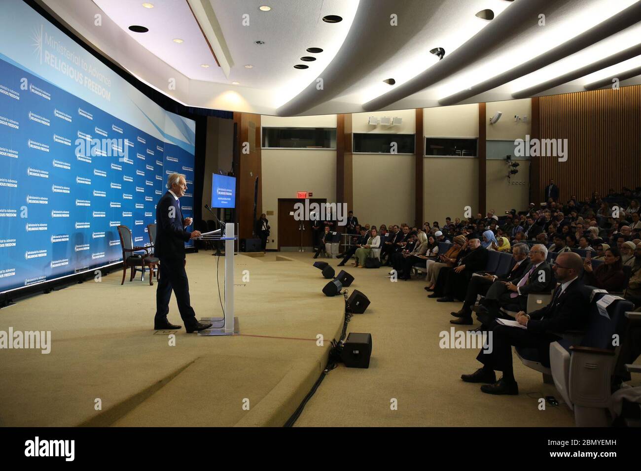 Der ehemalige britische Premierminister Tony Blair hält am 17. Juli 2019 im US-Außenministerium in Washington, D.C. eine Rede über die weltweite Religionsfreiheit und Menschenrechte. Stockfoto
