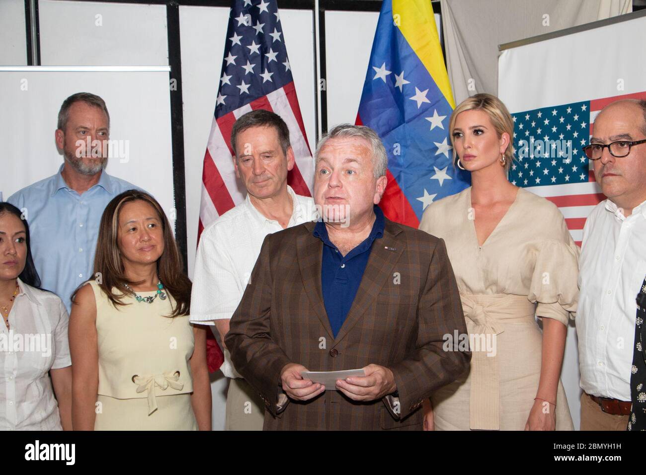 Der stellvertretende US-Außenminister John Sullivan kündigt während seines Besuchs in Kucuta, Kolumbien, am 4. September 2019 zusätzliche humanitäre Hilfe für Venezuela an, um die regionale Krise zu behandeln. Stockfoto