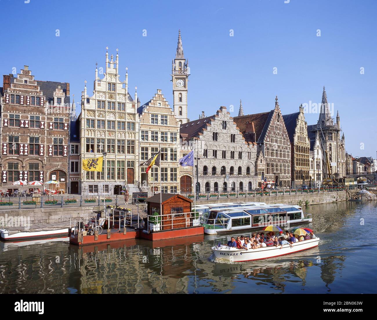 Canal Boat Quay, The Graslei, Gent (Gent), Provinz Ostflandern, Königreich Belgien Stockfoto