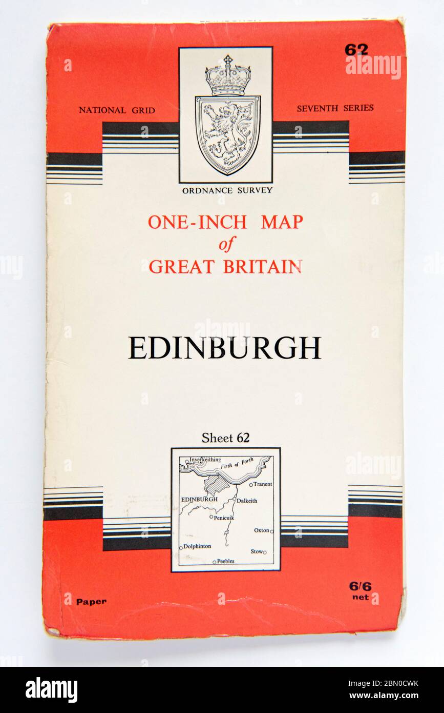 Ordnance Survey 1-inch-Karte von Großbritannien Blatt 62 Edinburgh, National Grid Seventh Series Papier 6/6. Isoliert auf weißem Hintergrund. Ausschneiden Stockfoto