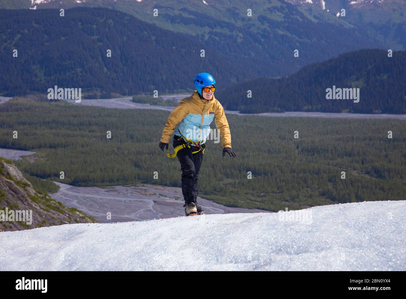 Klettern am Exit Glacier, Kenai Fjords National Park, in der Nähe von Seward, Alaska. Stockfoto