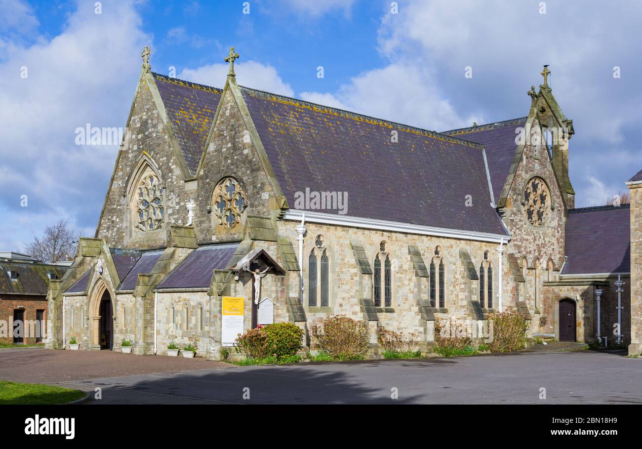 St. Katharina von Alexandria römisch-katholische Kirche, ein altes Gebäude aus dem 19. Jahrhundert in Littlehampton, West Sussex, England, Großbritannien. Stockfoto