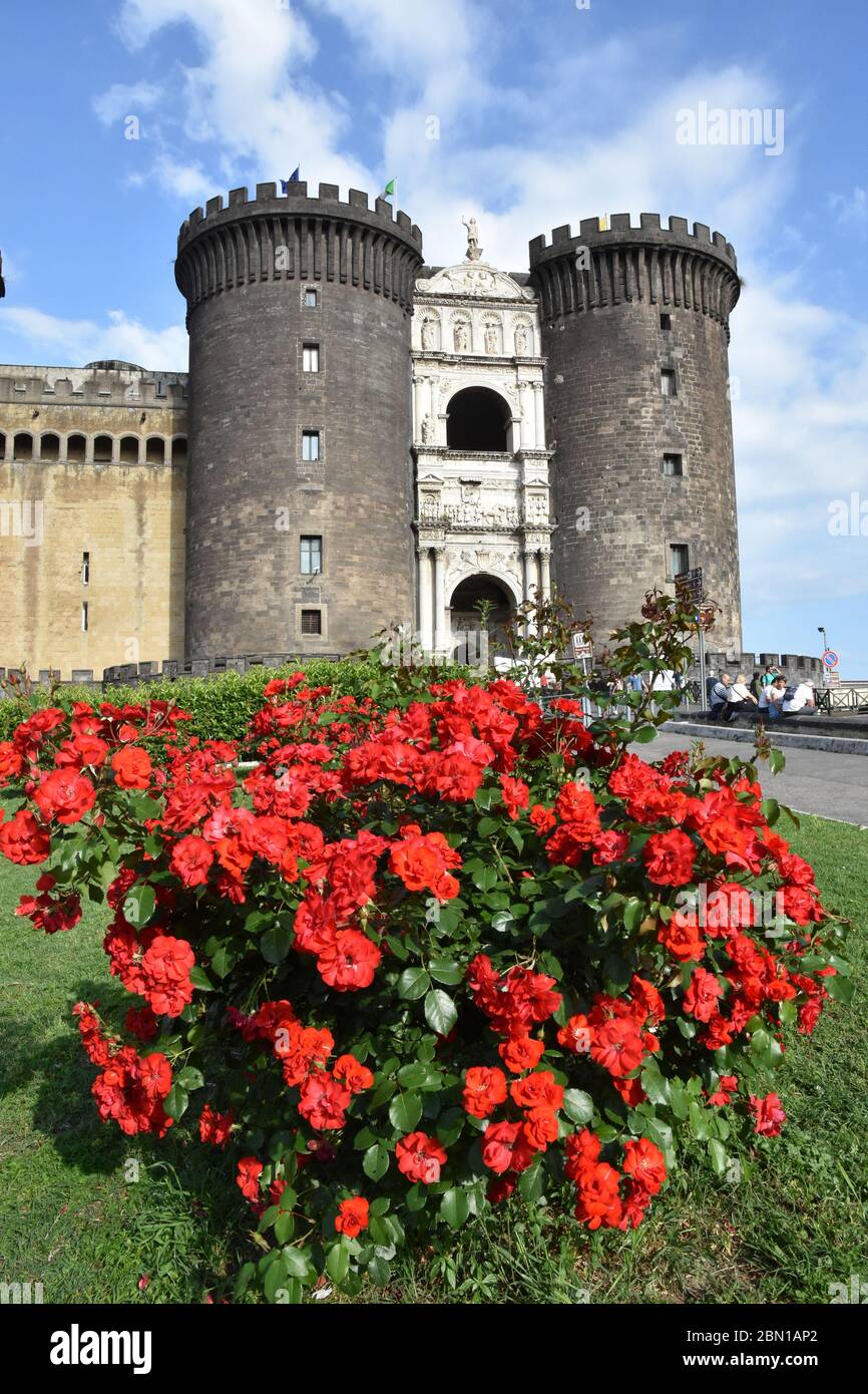 Fassade der italienischen neapel Stockfotos und -bilder Kaufen - Alamy