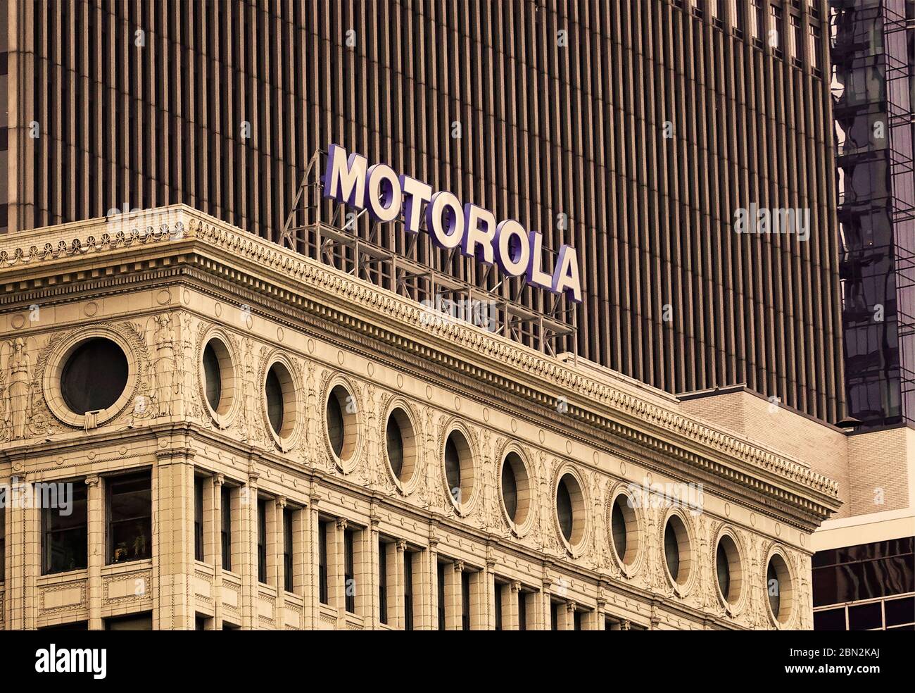 Motorola Zeichen auf der Bahnbörse Gebäude Chicago Illinois Stockfotografie  - Alamy