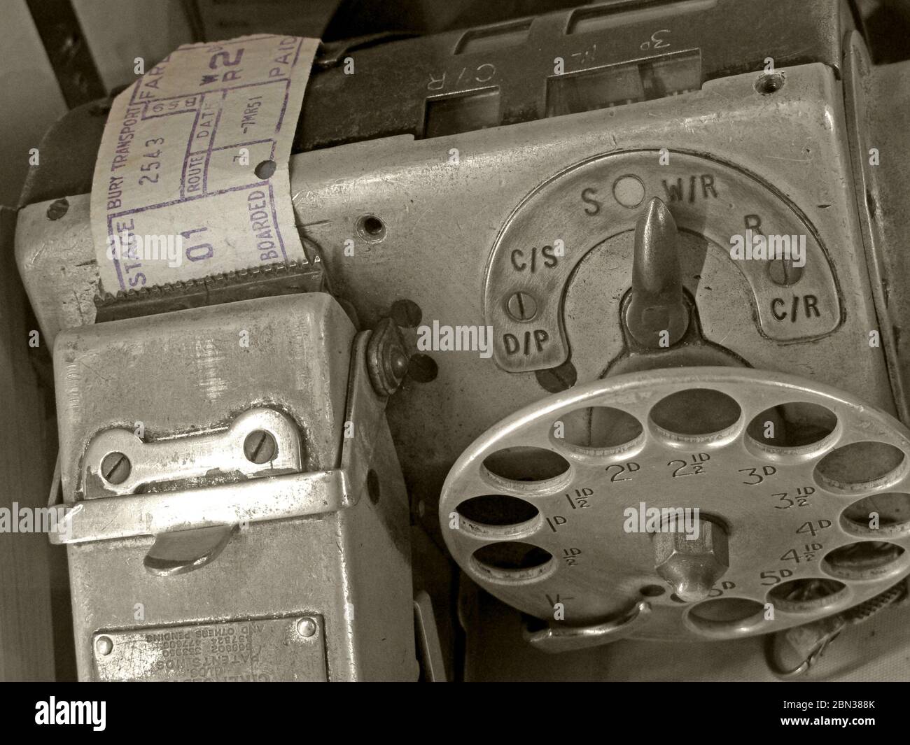 Bury Corporation Transport, Bus Ticket Druckmaschine, mit gedrucktem Ticket Stockfoto