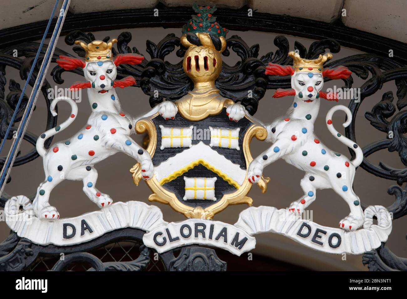 Wappen eines Gebäudes in der City of London, Großbritannien Stockfoto