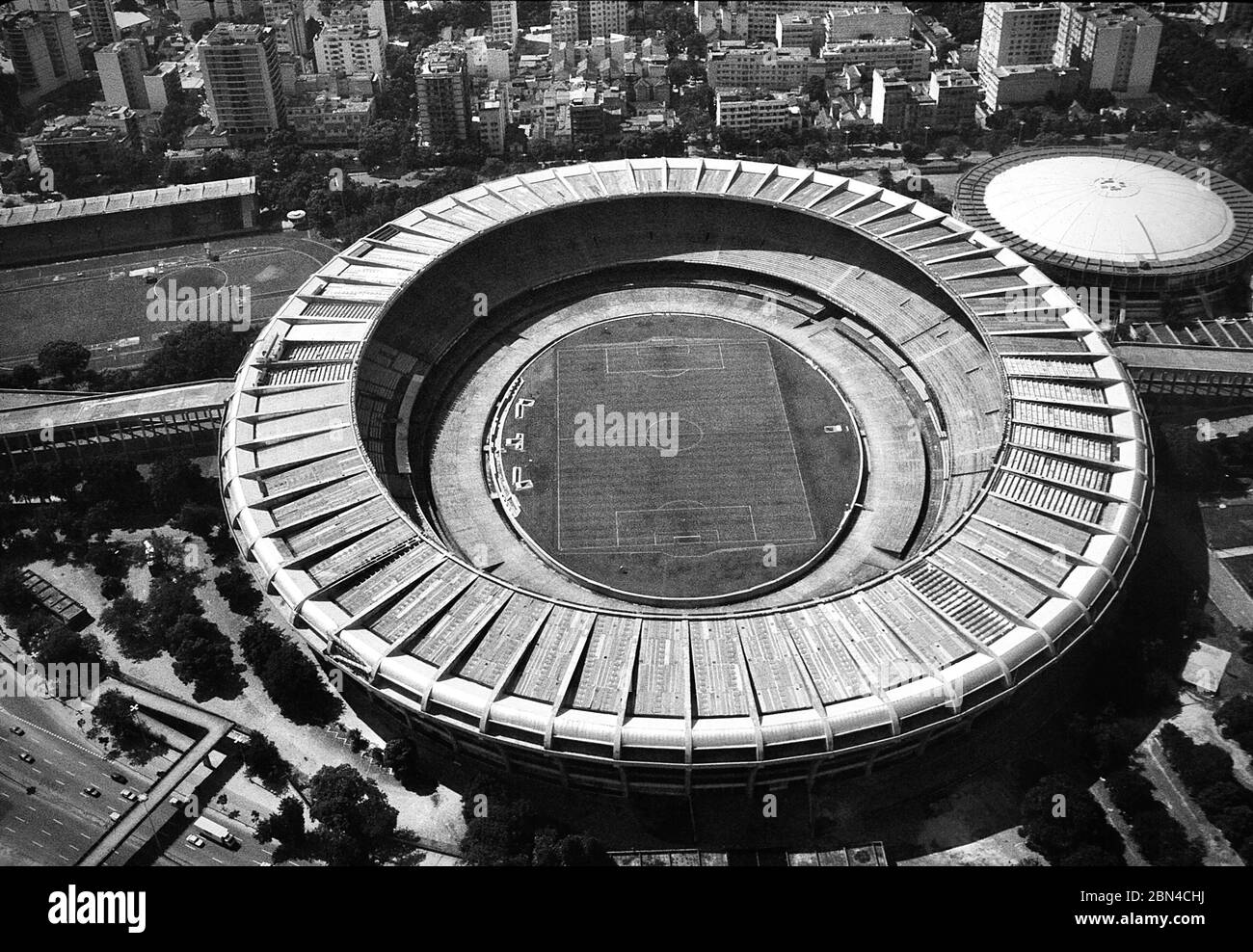 Rio de Janeiro-Brasilien 10. Februar 1983 Archivfoto des Fußballstadions Maracanã. Größtes Fußballstadion der Welt bis in die 90er Jahre. Stockfoto