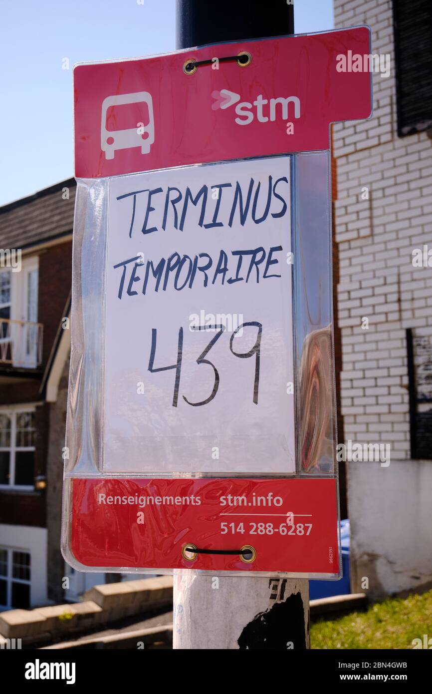 Montreal, Kanada. 12.Mai 2020. Zeichen der temporären verdrängten Bus 439 Haltestelle außerhalb Pie IX Metro Stockfoto