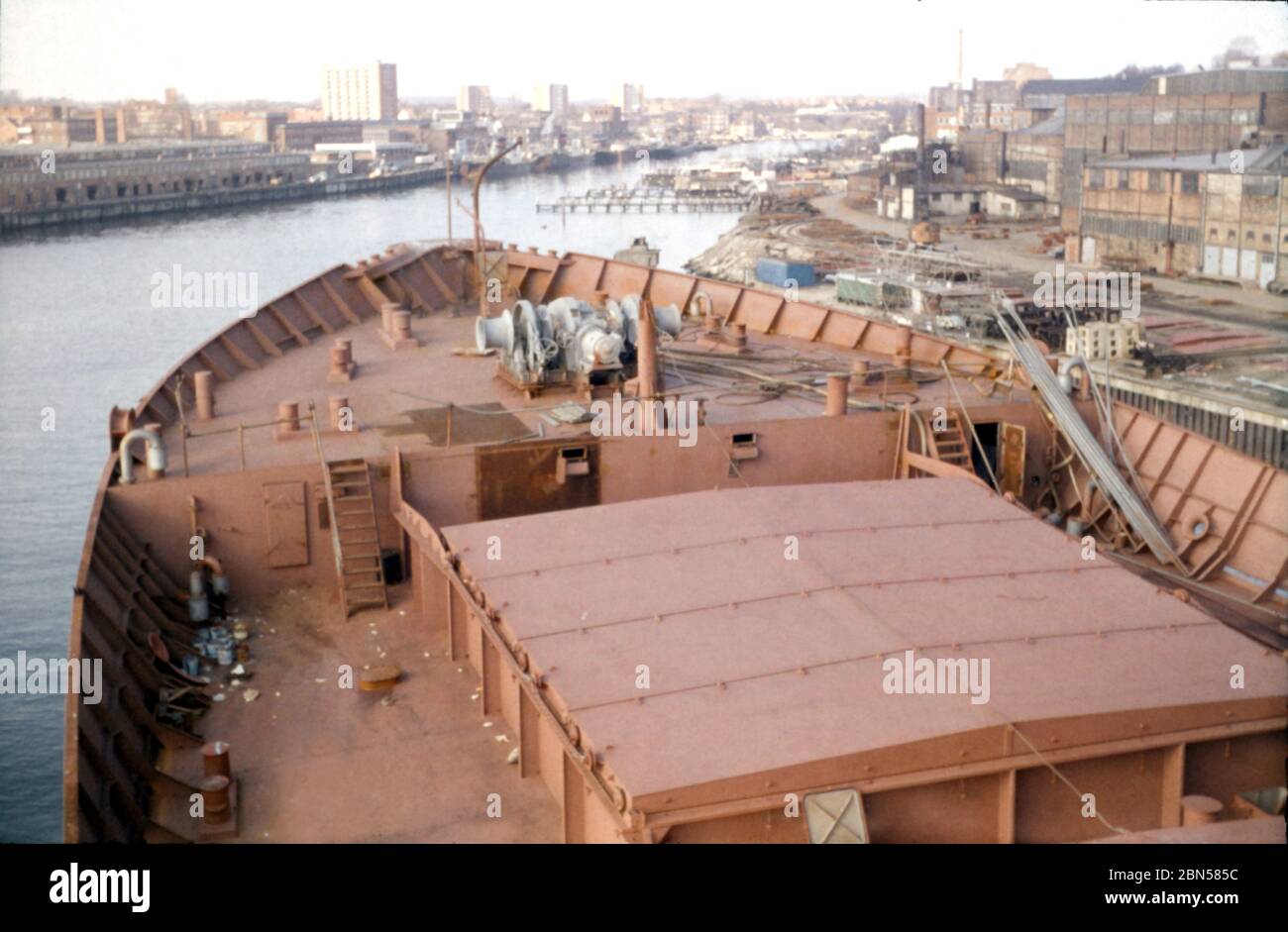 Der Kieler Hafen ist einer der vielseitigsten Häfen im Ostseeraum. Stockfoto