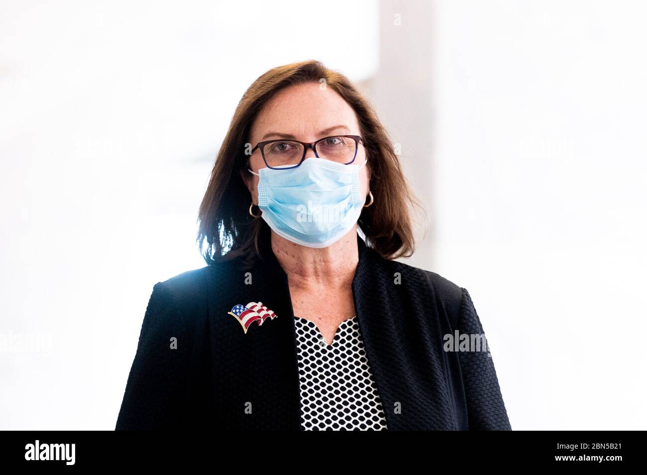 Washington, DC, USA. Mai 2020. 12. Mai 2020 - Washington, DC, Vereinigte Staaten: US Senator DEB FISCHER (R-NE) geht zum republikanischen Caucus Mittagessen. Quelle: Michael Brochstein/ZUMA Wire/Alamy Live News Stockfoto