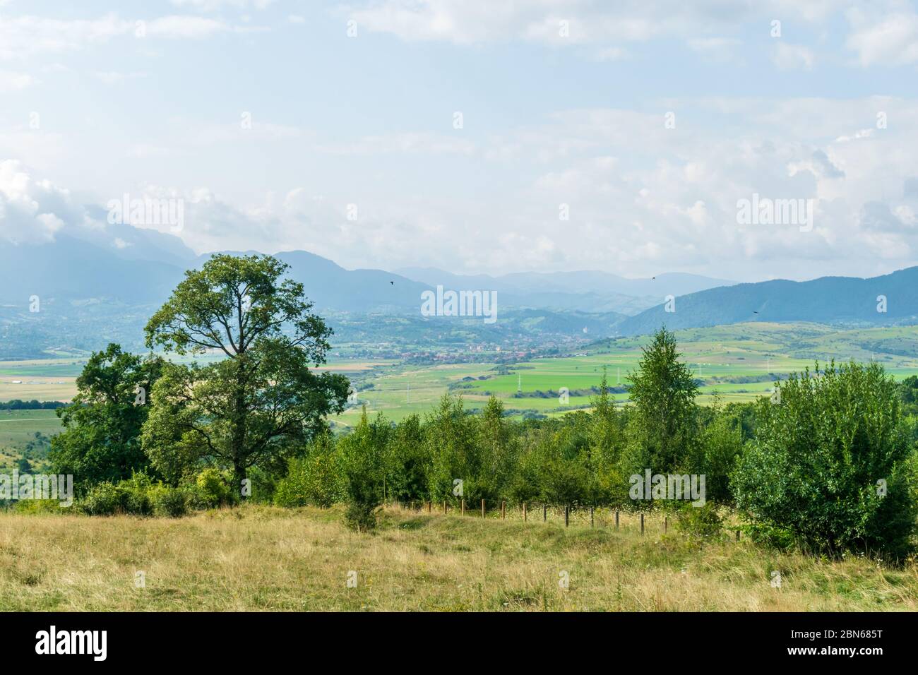 Eine schöne Landschaft in der Nähe des Bärenreservats Zarnesti, Brasov, Rumänien Stockfoto