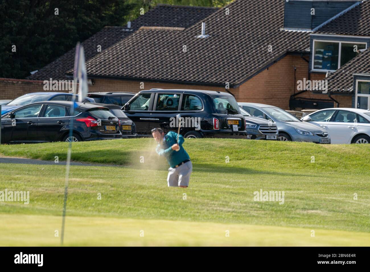 Brentwood Essex 13. Mai 2020 Erstes Golfspiel der Covid-19 Lockdown im Warley Park Golf Club, Brentwood Essex Kredit: Ian Davidson/Alamy Live News Stockfoto