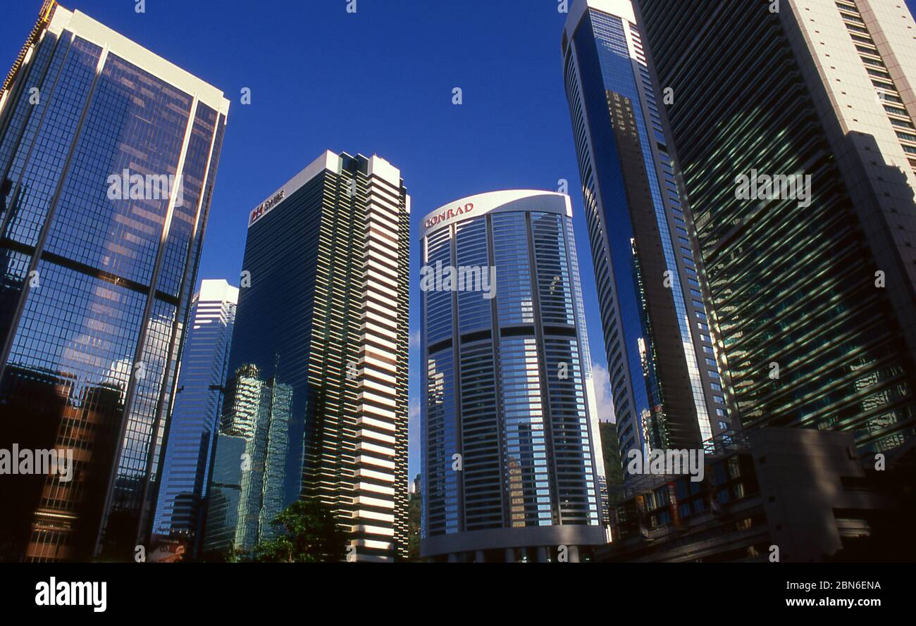 China: Pacific Place, Büro- und Hotelkomplex, Admiralty, Hongkong. Ursprünglich ein dünn besiedeltes Gebiet von Land- und Fischerdörfern, Hong Kong Stockfoto