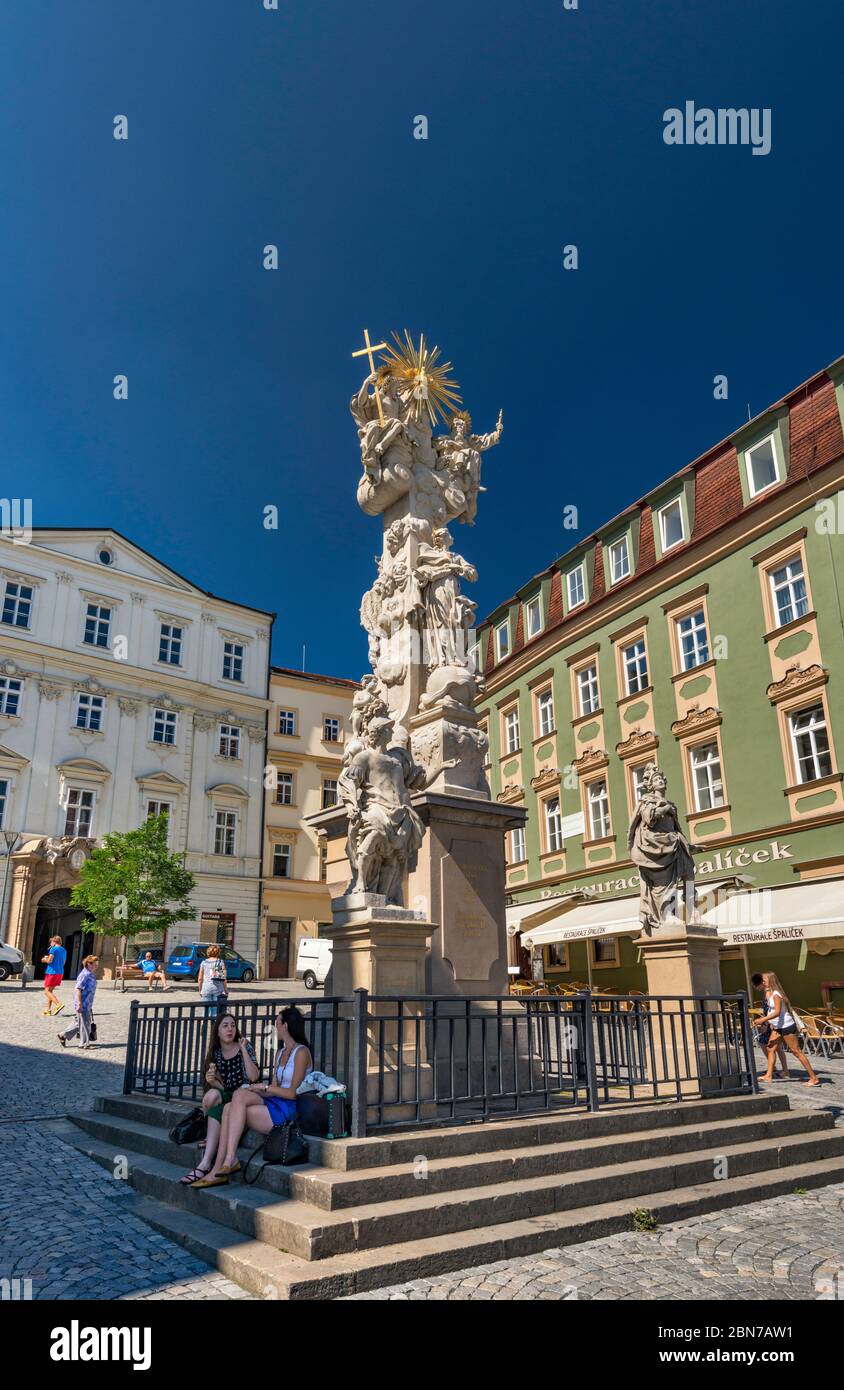Trinitätssäule am Zelny trh (Kohlmarkt) in Brünn, Mähren, Tschechien, Mitteleuropa Stockfoto