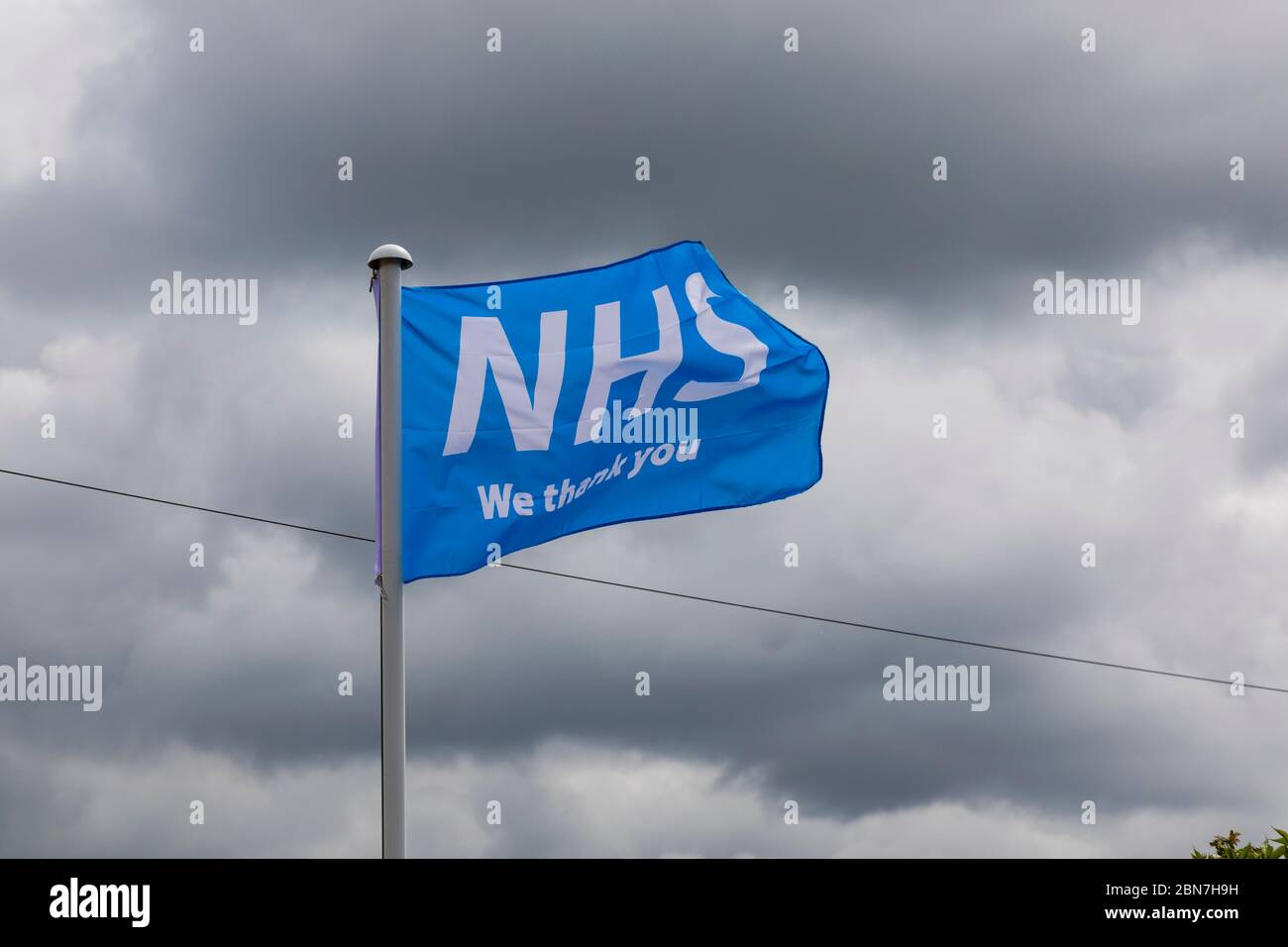 „Danke NHS“-Flagge während der Corona-Virus-Pandemie Covid-19, England, Mai 2020 Stockfoto