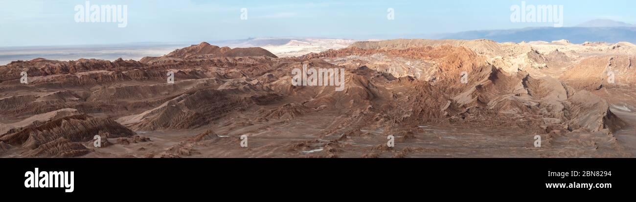 Blick über das Tal des Mondes von Mirador de Kari, Piedra del Coyote, San Pedro de Atacama, El Loa, Antofagusta, Chile Stockfoto