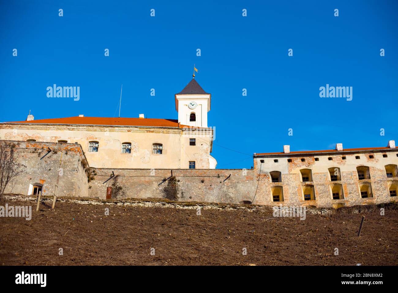 Palanok Schloss und seine großen Mauern, die besten Schlösser in der Ukraine Stockfoto