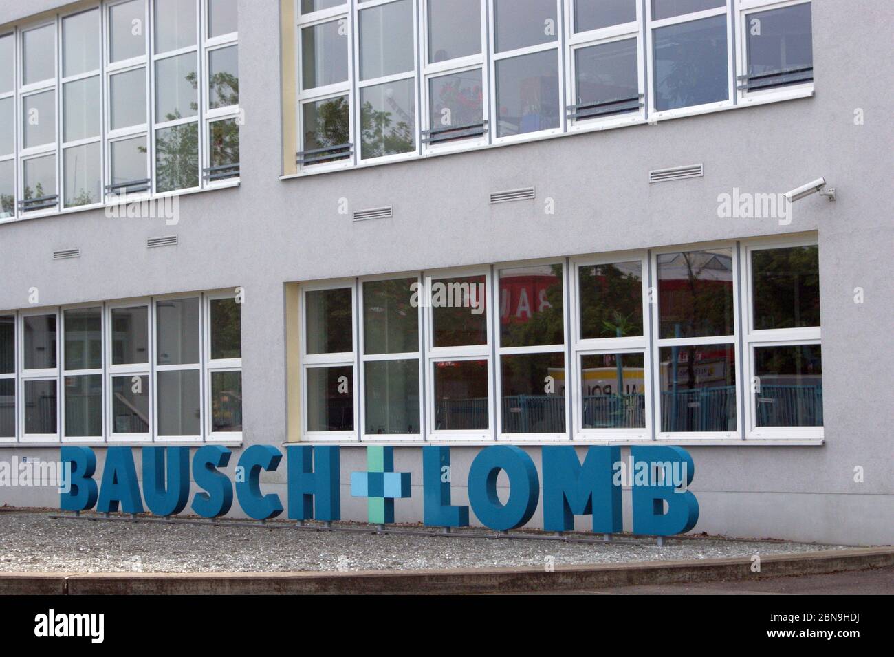 Der Standort Berlin-Spandau des 1853 in den USA gegründet Unternehmens Bausch & Lomb - location, Germany - emplacement Allemagne Stockfoto