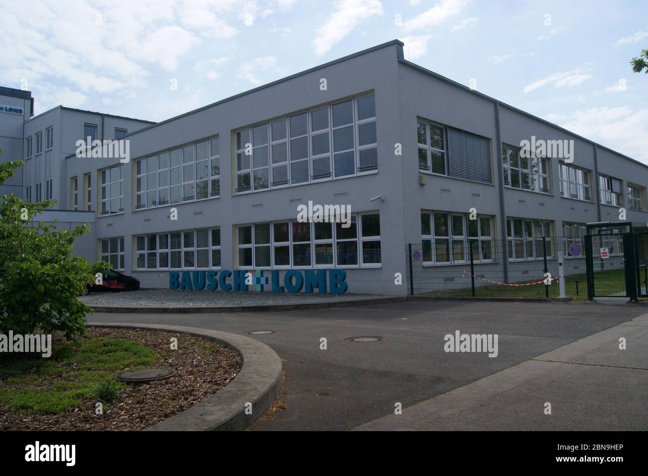 Der Standort Berlin-Spandau des 1853 in den USA gegründet Unternehmens Bausch & Lomb - location, Germany - emplacement Allemagne Stockfoto