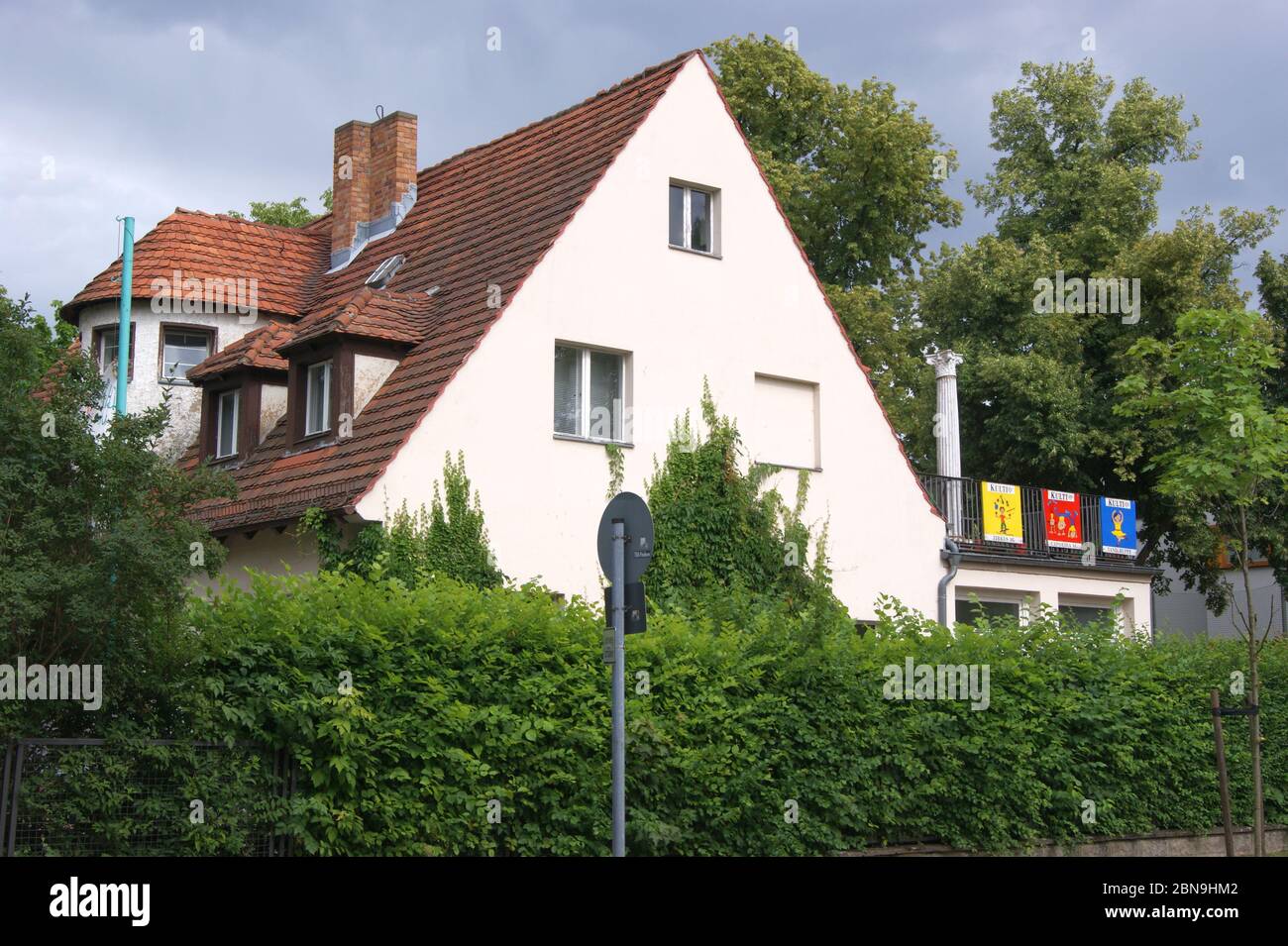 Früher Wohnhaus von Erich Honecker am Majakowskiring in Berlin-Pankow, Stockfoto