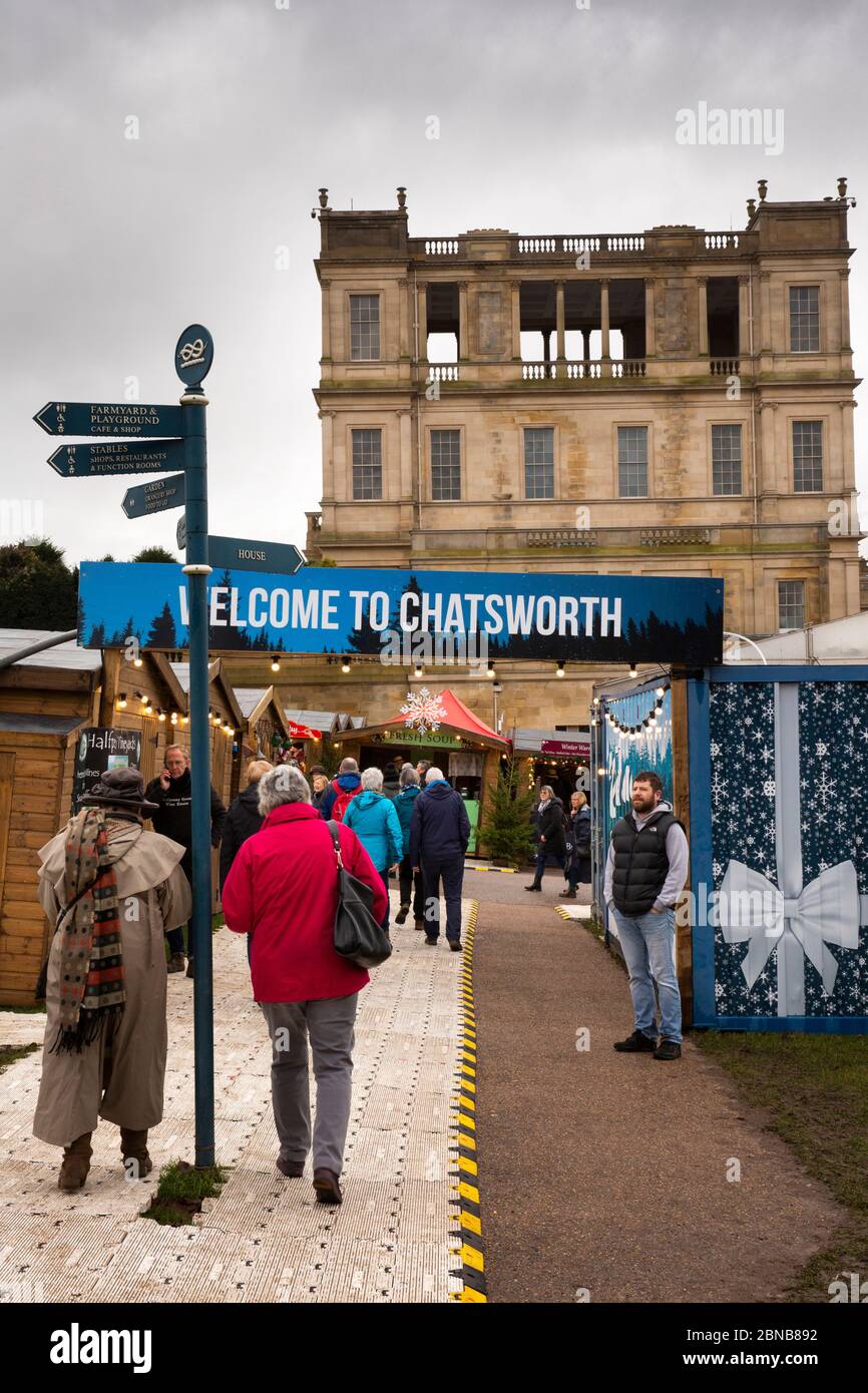 Großbritannien, England, Derbyshire, Edensor, Chatsworth House, Weihnachtsmarkt Stockfoto