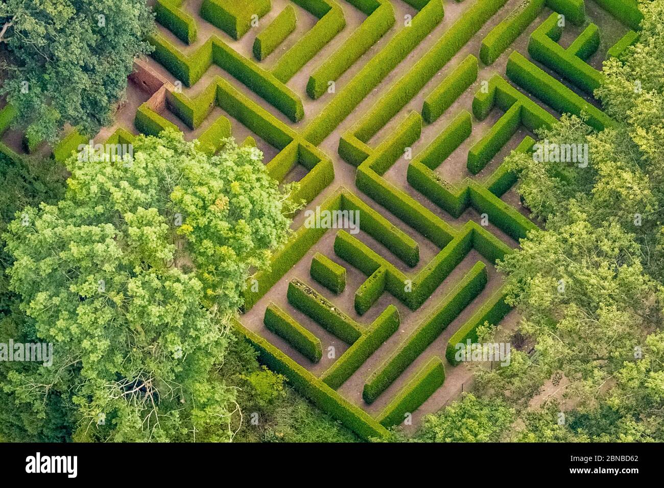 Schlossanlage Anholt mit Heckenlabyrinth, 01.08.2019, Luftaufnahme, Deutschland, Nordrhein-Westfalen, Niederrhein, Isselburg Stockfoto