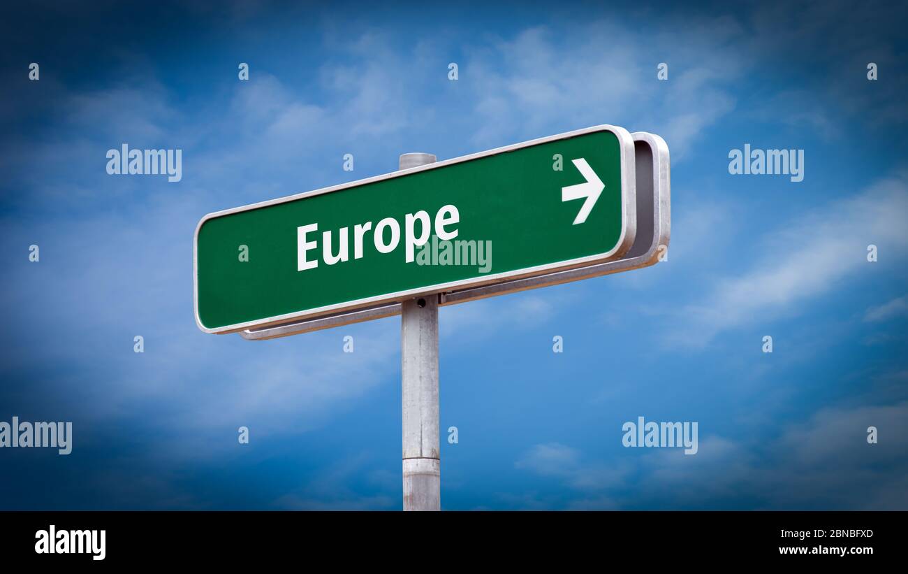 Straßenschild Richtung Weg nach Europa Stockfoto