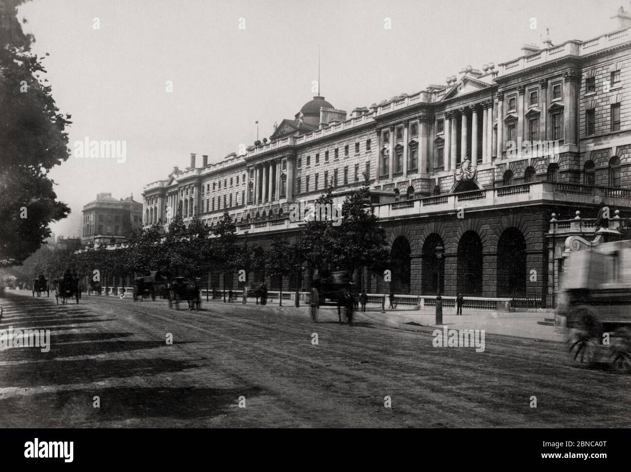 Somerset House on the Embankment, London England Stockfoto