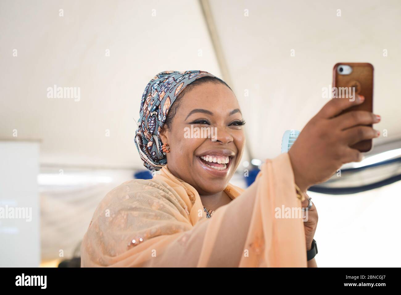 NIGERIA LAGOS FRAUEN CONGRES GEGENSTAND WITWE IN AFRIKA Stockfoto