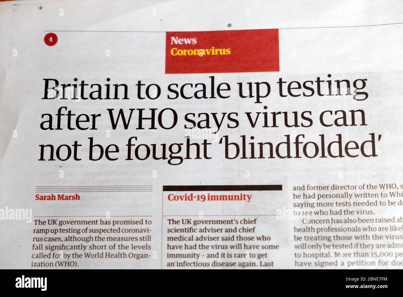 "Großbritannien, um die Tests zu skalieren, nachdem DIE WHO sagt, dass Viren nicht mit verbundenen Augen bekämpft werden können", titelt Coronavirus Zeitung inside page 16 March 2020 London UK Stockfoto