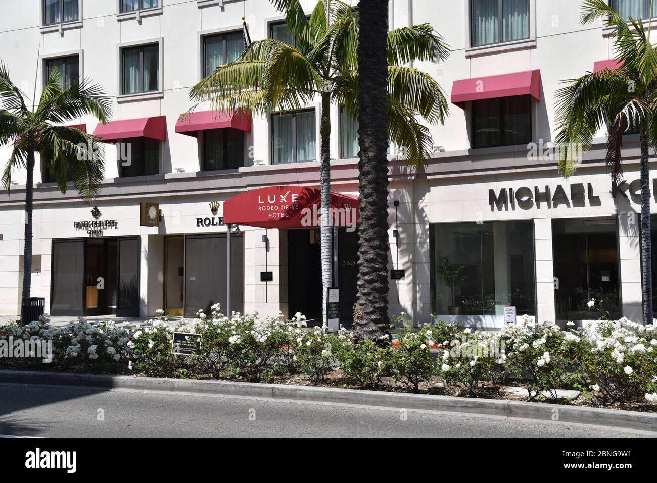 Beverly Hills, CA/USA - 8. Mai 2020: Das berühmte Luxe Hotel und andere Rodeo Drive Hotels sind während der COVID-19 Quarantäne geschlossen Stockfoto