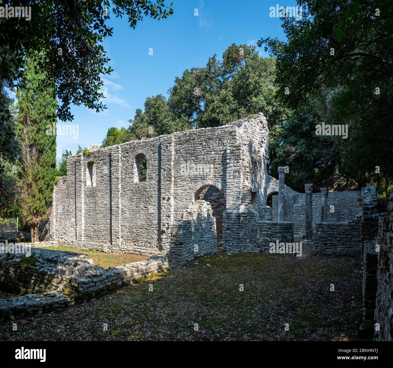 Kirchenruine von Brijuni Insel in Kroatien. Stockfoto