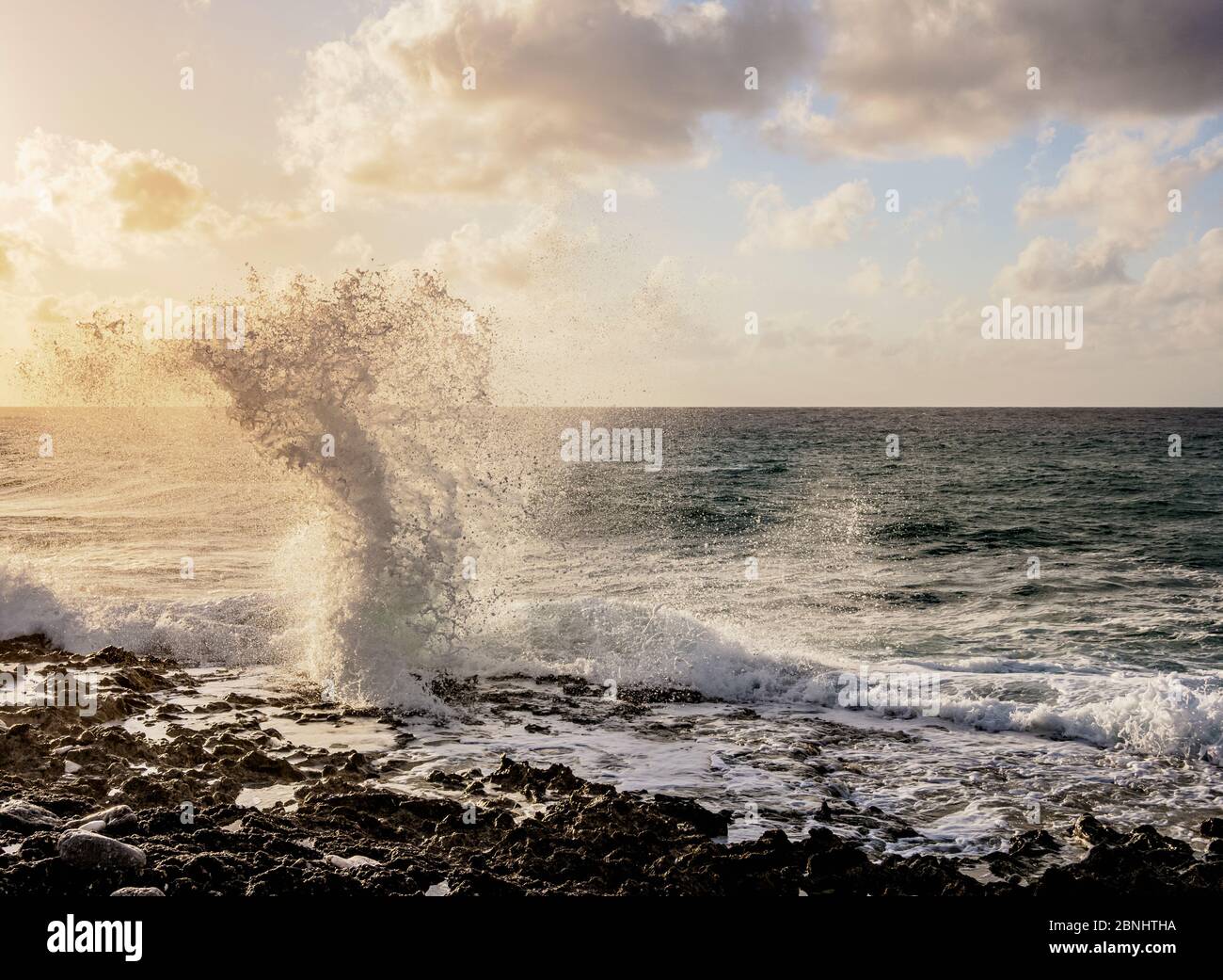 Die Blowholes bei Sonnenaufgang, East End, Grand Cayman, Cayman Islands Stockfoto