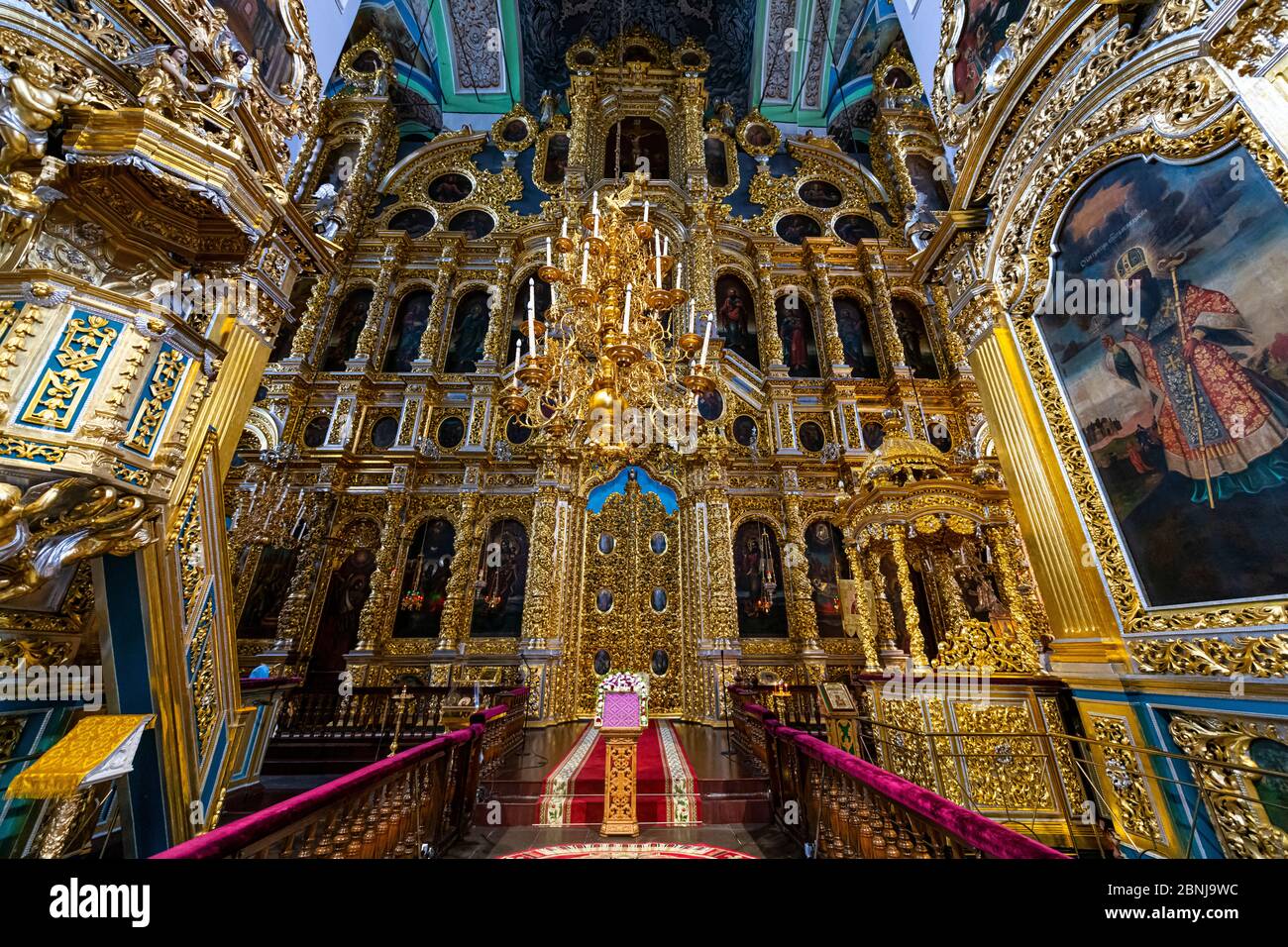 Innenraum der Mariä Himmelfahrt Kathedrale in Smolensk, Smolensk Oblast, Russland, Eurasien Stockfoto