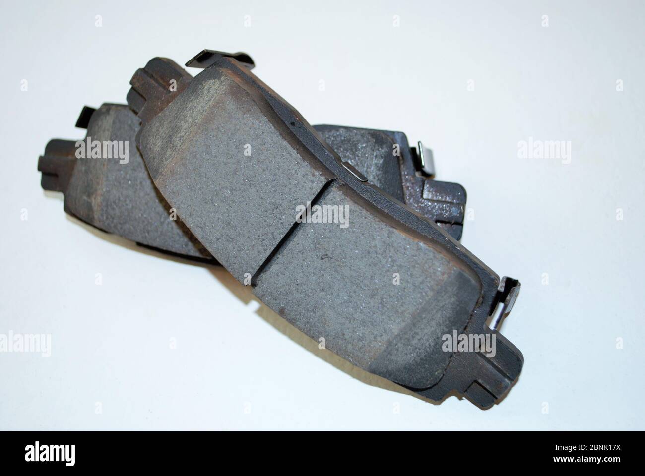 Paar brandneue Bremsbeläge für Scheibenbremsen Stockfoto