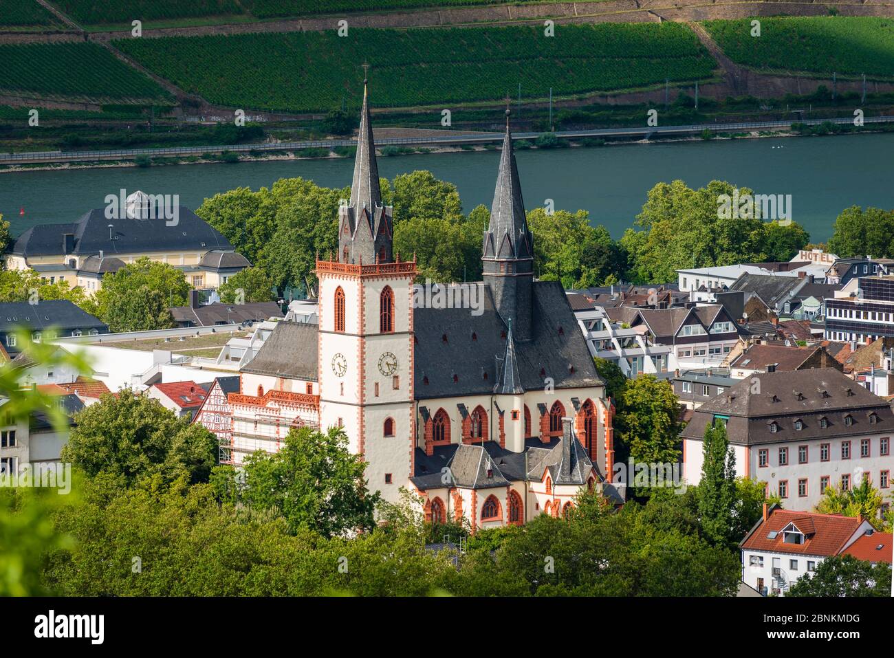 Romanische Basilika St. Martin in Bingen, romanische Krypta aus dem 15. Jahrhundert, UNESCO-Weltkulturerbe Oberes Mittelrheintal, Kulturgut nach Haager Übereinkommen, Stockfoto