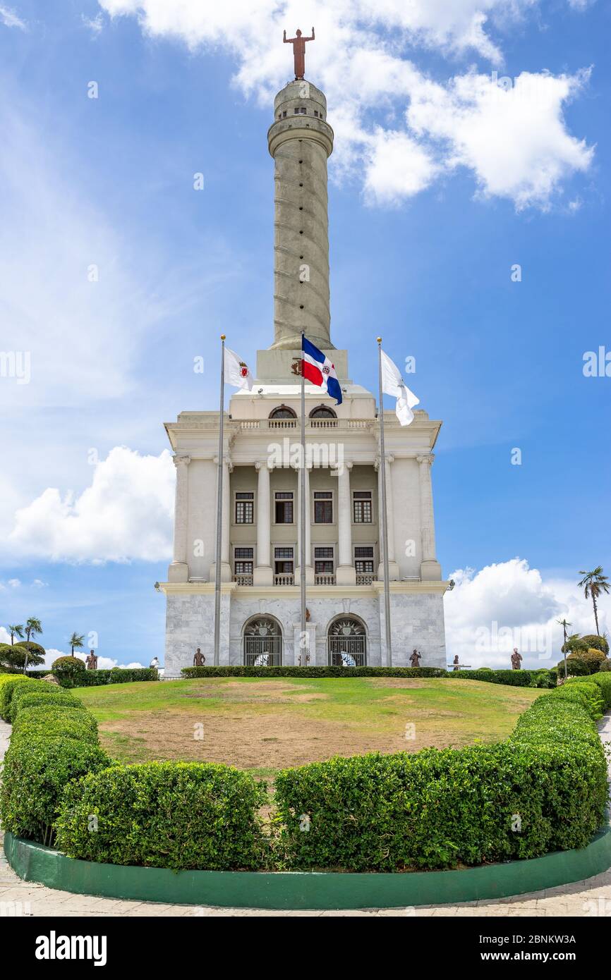 Karibik, große Antillen, Dominikanische Republik, Santiago, Vorderansicht des Monumento a los Héroes de la Restauración Stockfoto