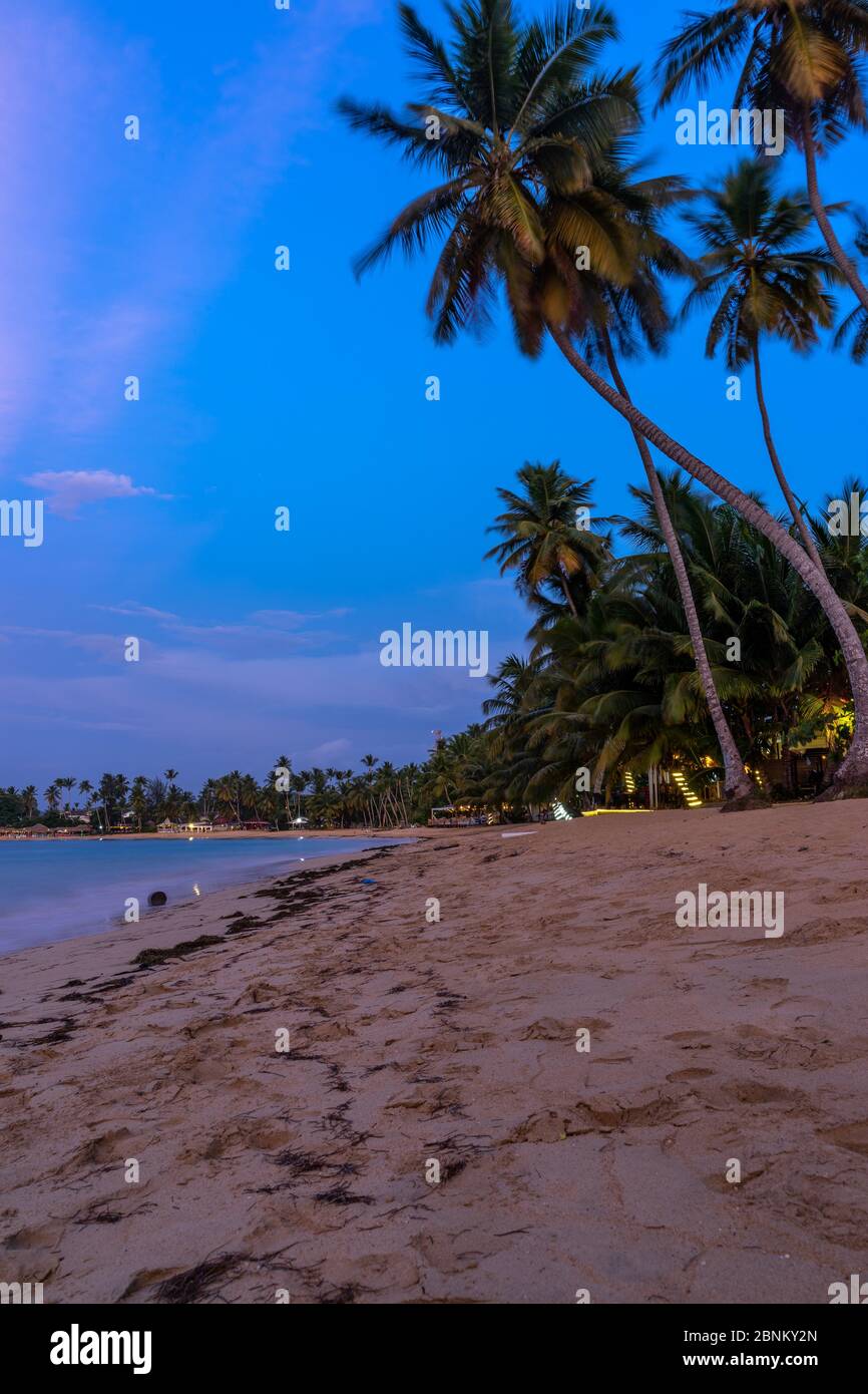 Amerika, Karibik, große Antillen, Dominikanische Republik, Samaná, Las Terrenas, Abendstimmung am Strand von Las Terrenas Stockfoto
