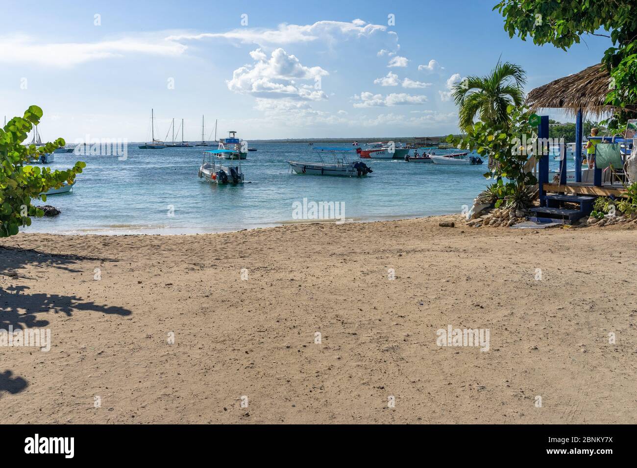 Amerika, Karibik, große Antillen, Dominikanische Republik, La Altagracia Provinz, Strandszene in Bayahibe Stockfoto