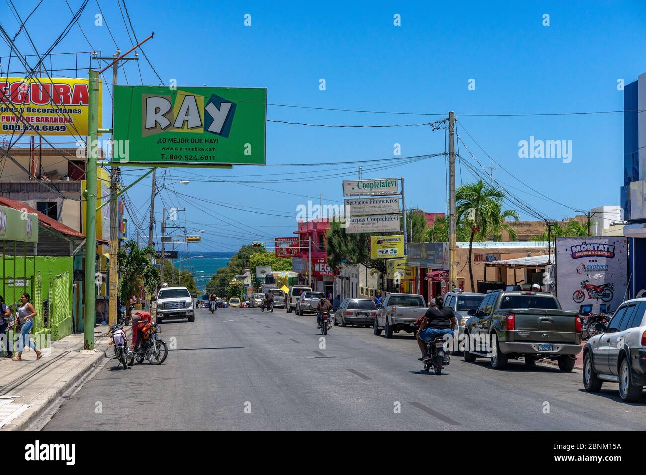 Amerika, Karibik, große Antillen, Dominikanische Republik, Barahona, Straßenszene im Zentrum von Barahona Stockfoto