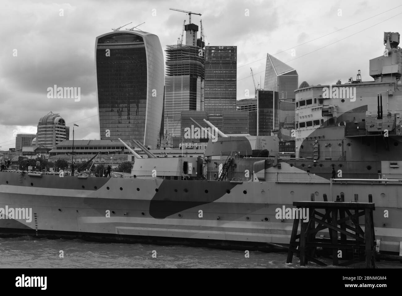 HMS Belfast Museumsschiff auf der Themse, London, England, Großbritannien Stockfoto