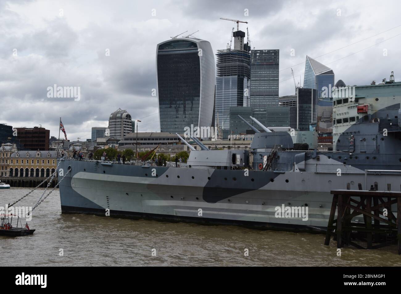 HMS Belfast Museumsschiff auf der Themse, London, England, Großbritannien Stockfoto