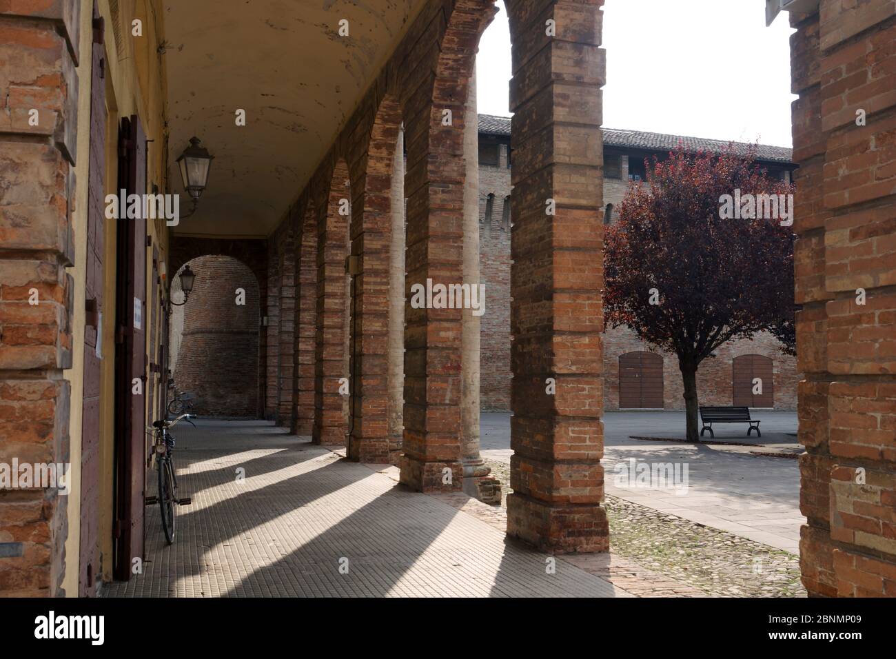 Tor in Forlimpopoli. Forlimpopoli, Emilia-Romagna, Provinz Forlì-Cesena, Italien. Stockfoto