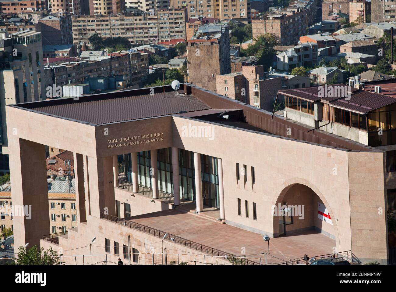 Aznavour Centre, Jerewan, Armenien Stockfoto
