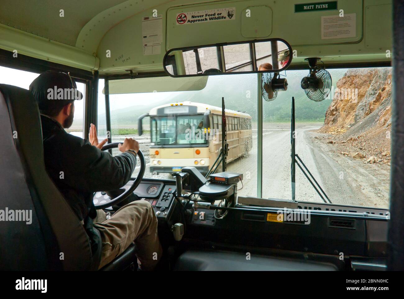 Denali Busfahrer und Reiseführer, Innenansicht, Alaska Stockfoto