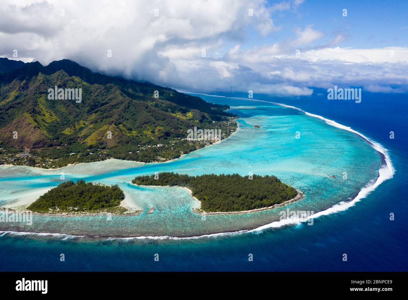 Lagunen im Nordwesten von Moorea, Moorea, Französisch-Polynesien Stockfoto