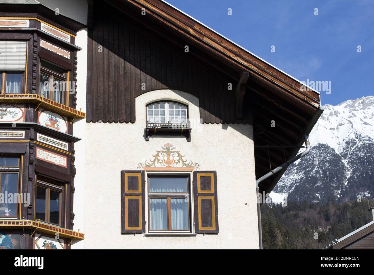 Häuser in Innsbruck. Stockfoto